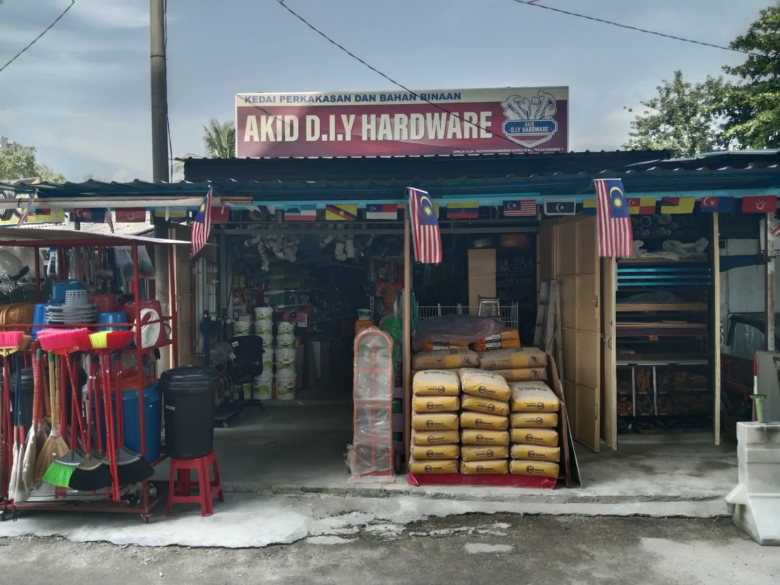 Shopfront of AKID DIY Hardware Sentul in Kuala Lumpur