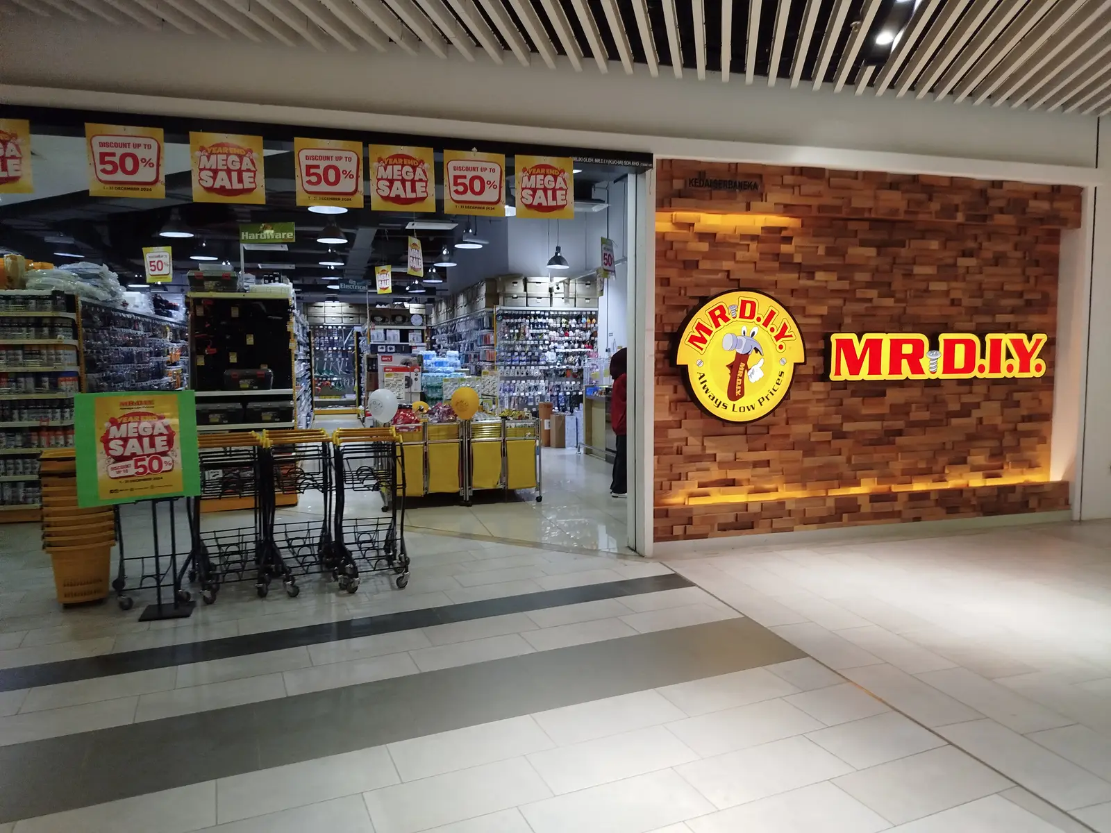 Shopfront of MR.DIY in Kuala Lumpur