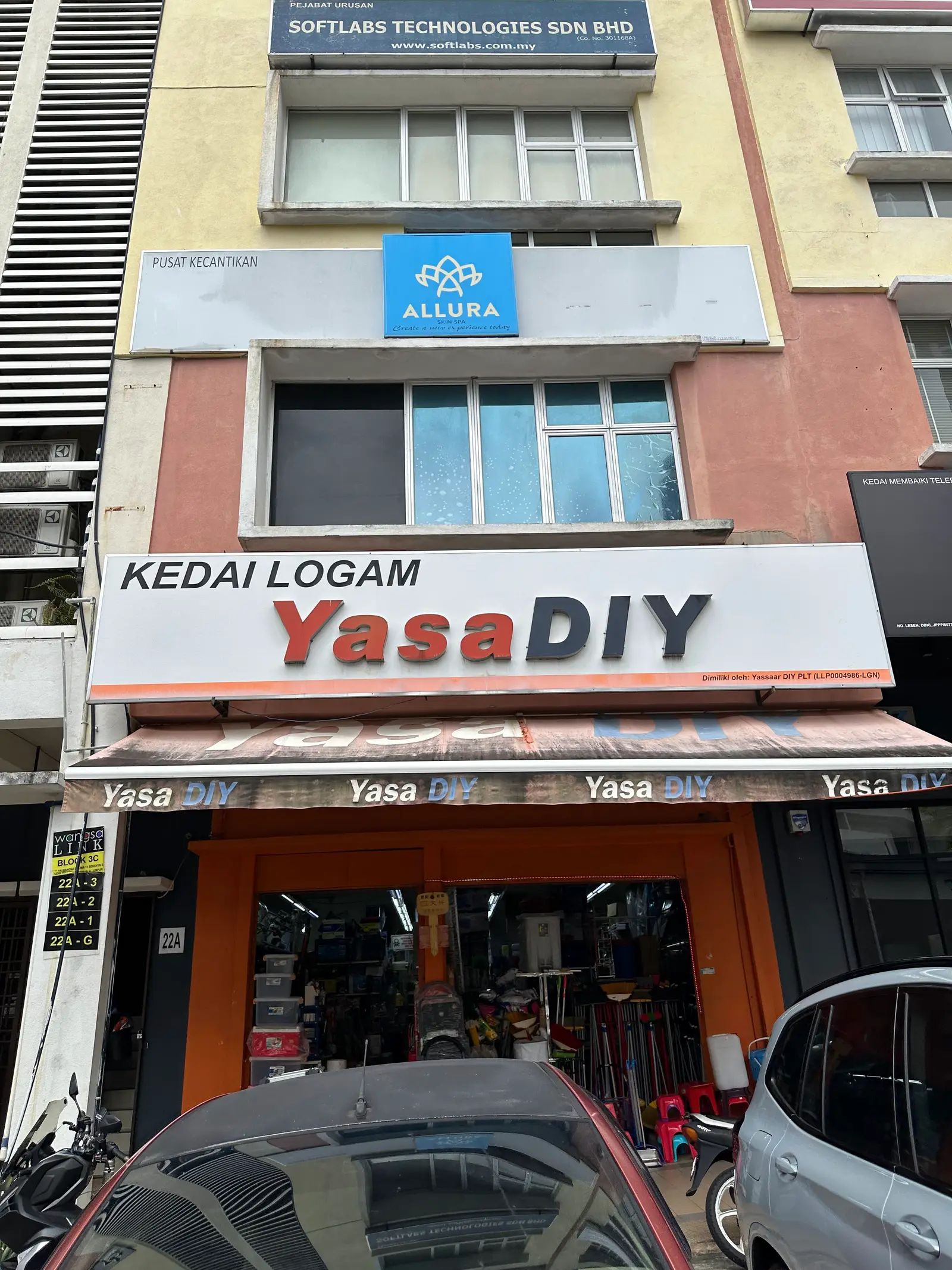 Shopfront of Yasa DIY in Kuala Lumpur