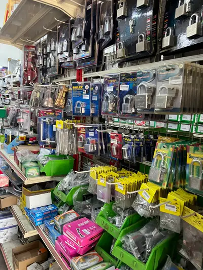 Perniagaan Gluck (PG Hardware) in Subang Jaya, photo 3