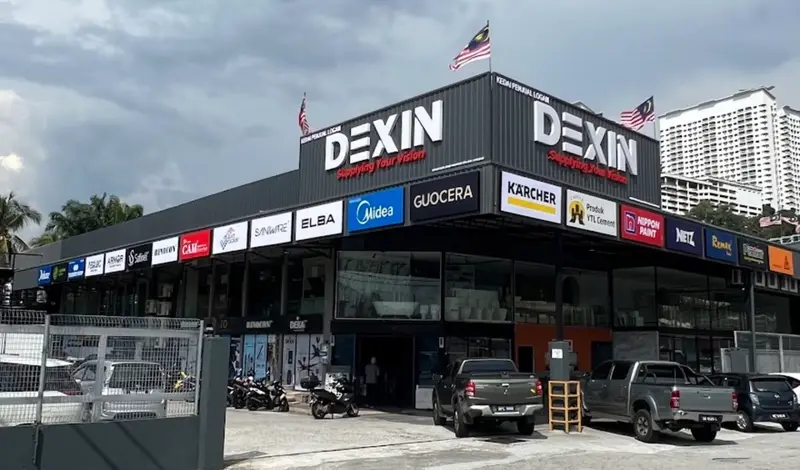 Shopfront of Dexin Hardware - Cheras Baru