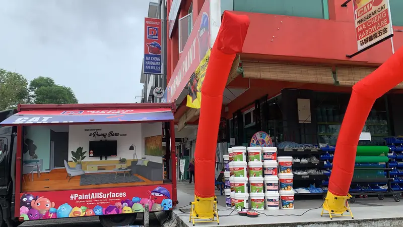 Shopfront of Ma Cheng Hardware Larkin
